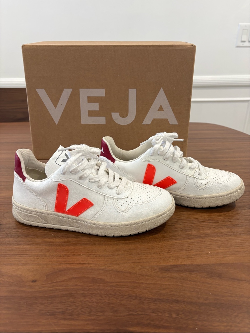 VEJA White and Orange Sneaker V-10 Marsala